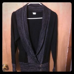 Venus 2 toned buckle sweater